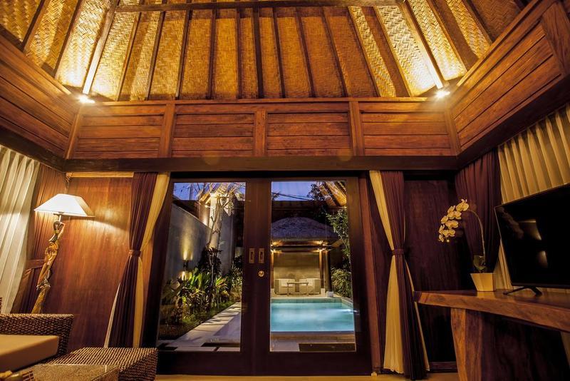 ศรี อาบี ราตู วิลลา Villa สุขาวาตี ภายนอก รูปภาพ