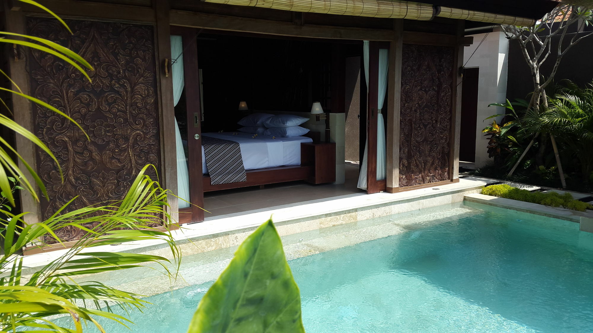ศรี อาบี ราตู วิลลา Villa สุขาวาตี ภายนอก รูปภาพ