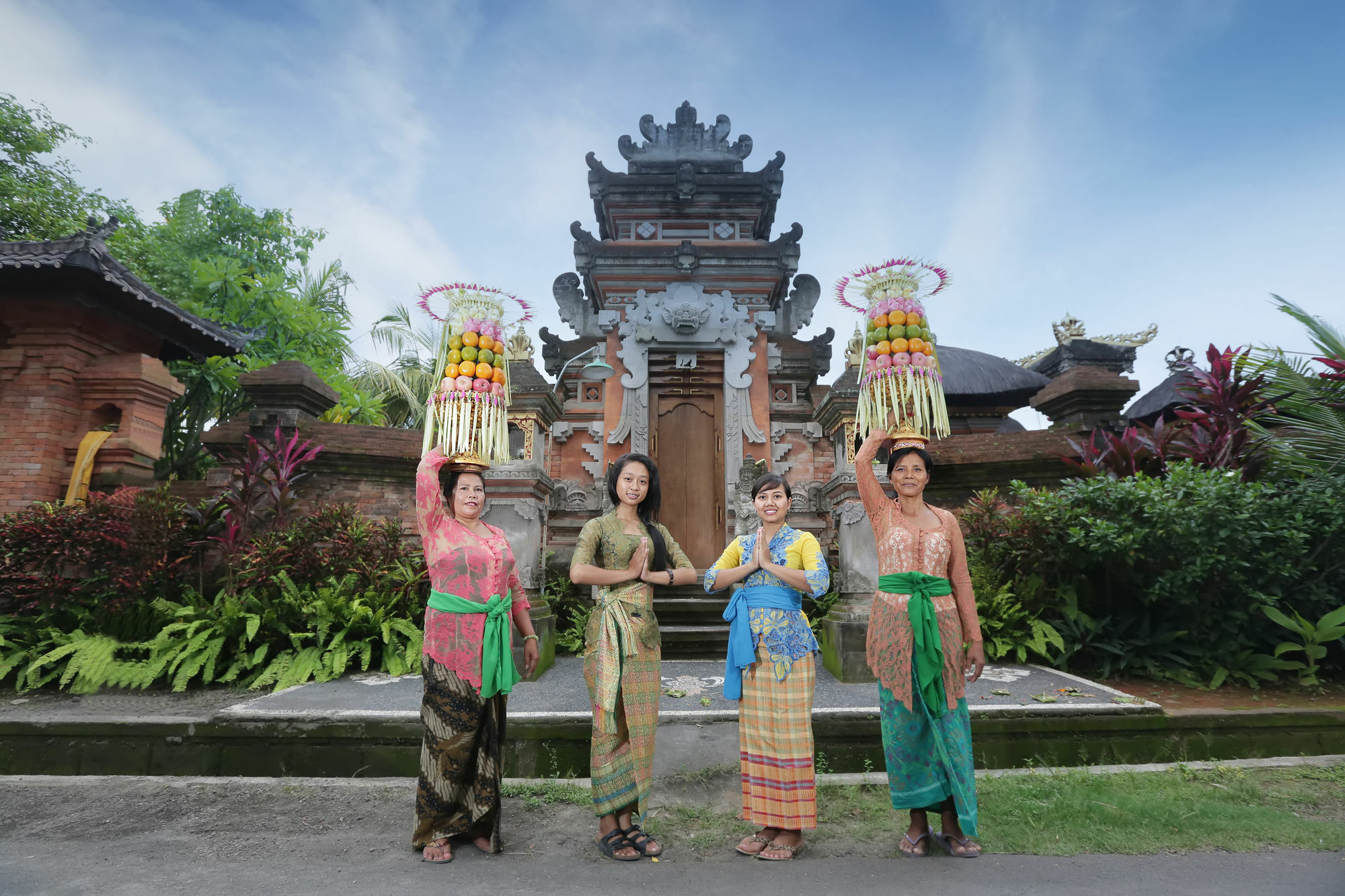 ศรี อาบี ราตู วิลลา Villa สุขาวาตี ภายนอก รูปภาพ